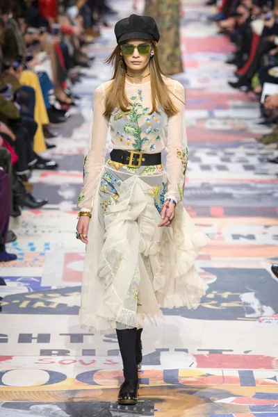 Look 59